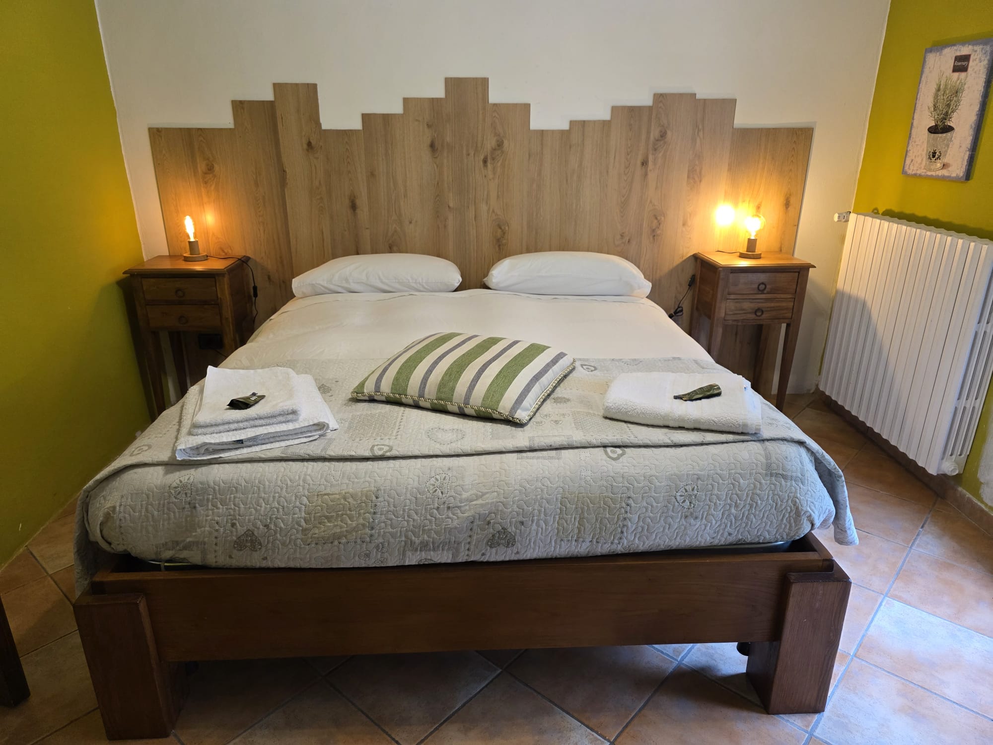 Camera Rosmarino letto singolo la vecchia stalla